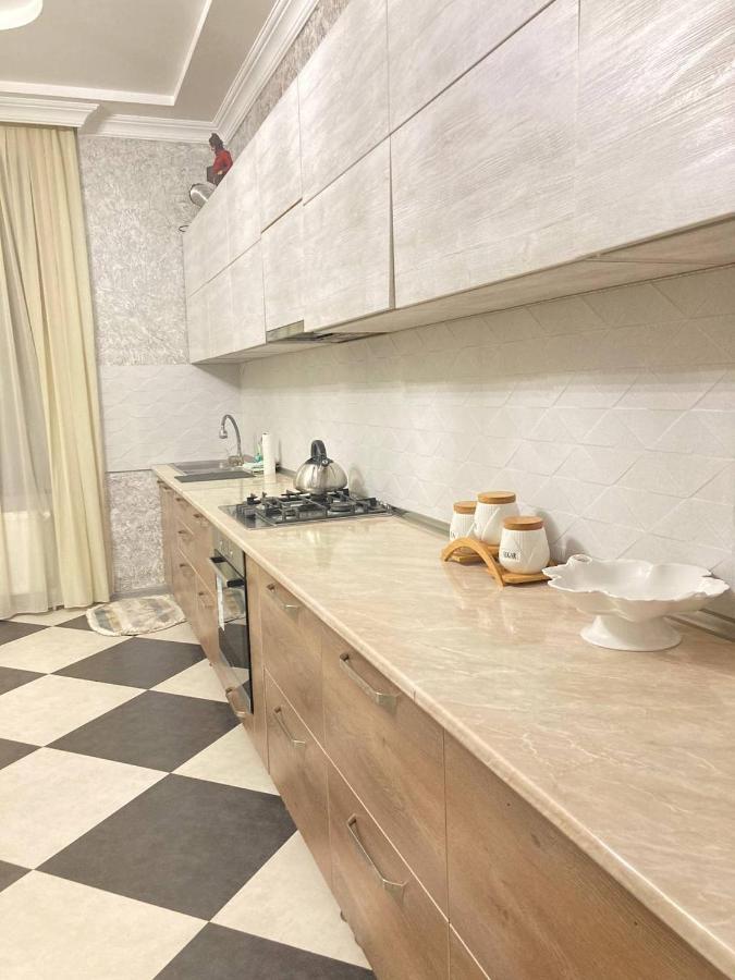 Green House Pʼotʼi Εξωτερικό φωτογραφία