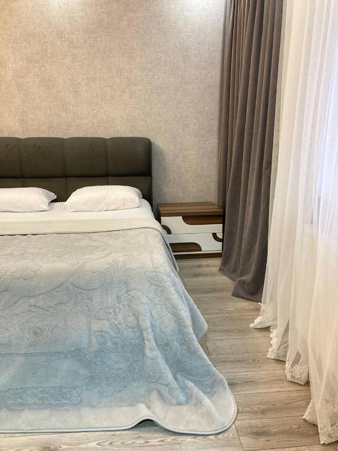 Green House Pʼotʼi Εξωτερικό φωτογραφία